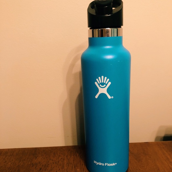 Hydro Flask Other - 21 oz hydroflask